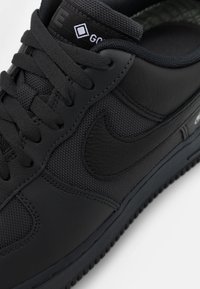 Nike Sportswear AIR FORCE 1 GTX UNISEX - Sapatilhas - anthracite/black/barely grey