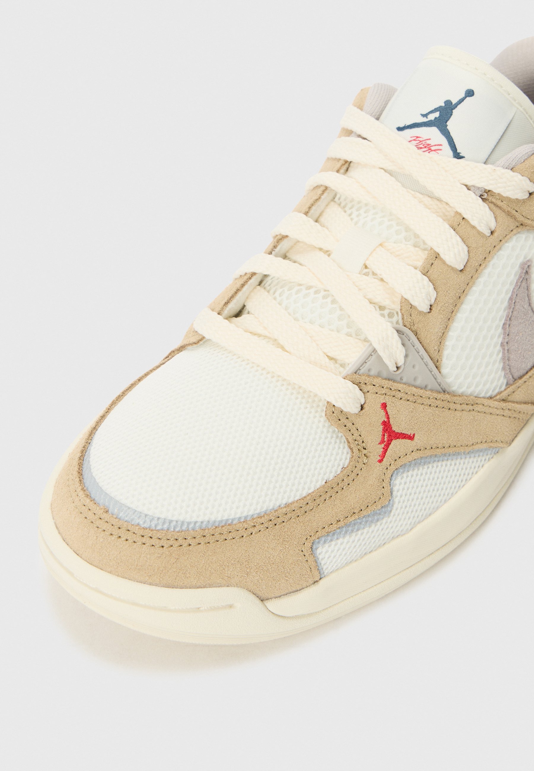 Jordan JORDAN CMFT ERA - Trainers - sail/sesame/desert camo