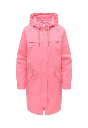 Impermeabile rosa con cappuccio, chiusura frontale con cerniera, cappuccio con coulisse e due tasche a patta con bottoni a pressione su sfondo bianco.