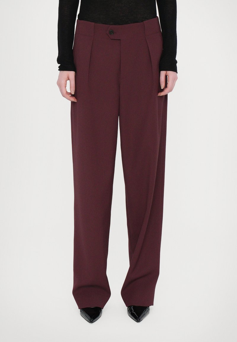 CLOSED MAWSON - Pantaloni - dark raisin red