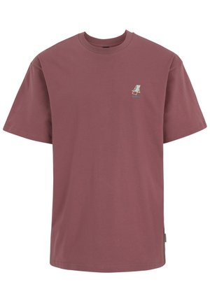 T-shirt malva a maniche corte con collo rotondo e piccolo logo ricamato con sedia a sdraio sul petto sinistro.