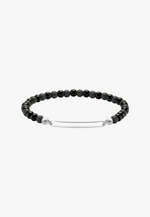 Schwarzes Perlenarmband mit abwechselnd matten und glänzenden runden Perlen und einem silbernen waagerechten Mittelstück.