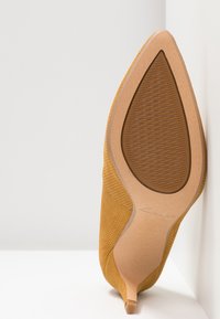 Clarks Escarpins - cognac