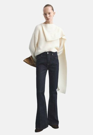 Vaqueros a campana - blue