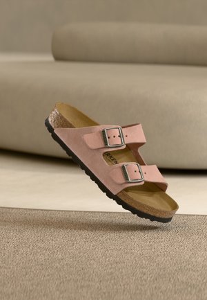ARIZONA REGULAR UNISEX - Sandále - pink clay