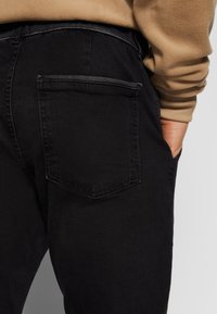 2Y Premium Vaqueros boyfriend - black