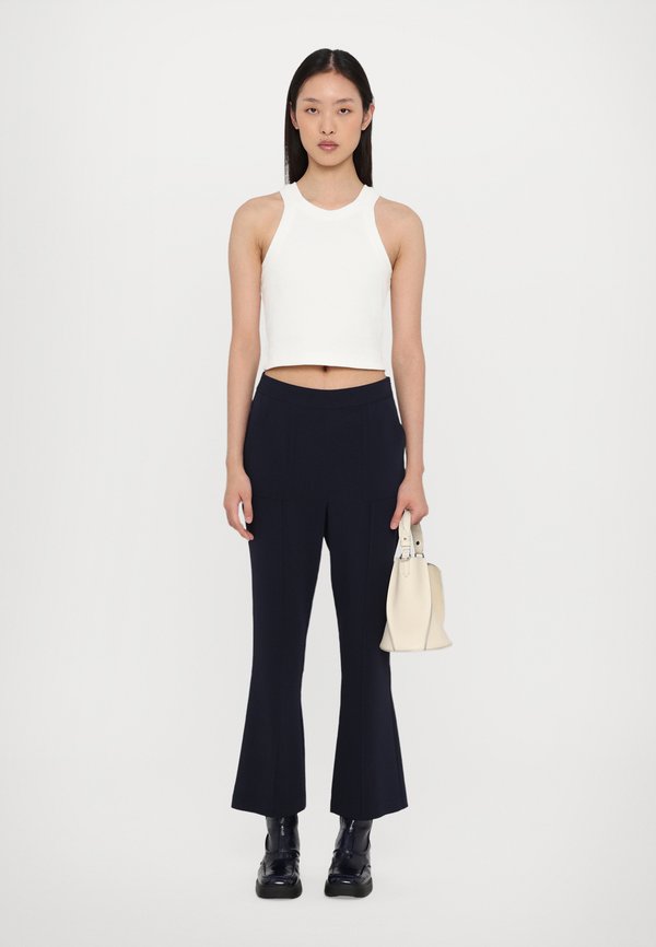 CROPPED ANGIE PANT - Trousers4