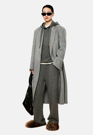 MIT REVERSE KRAGEN - Klassischer Mantel - grau