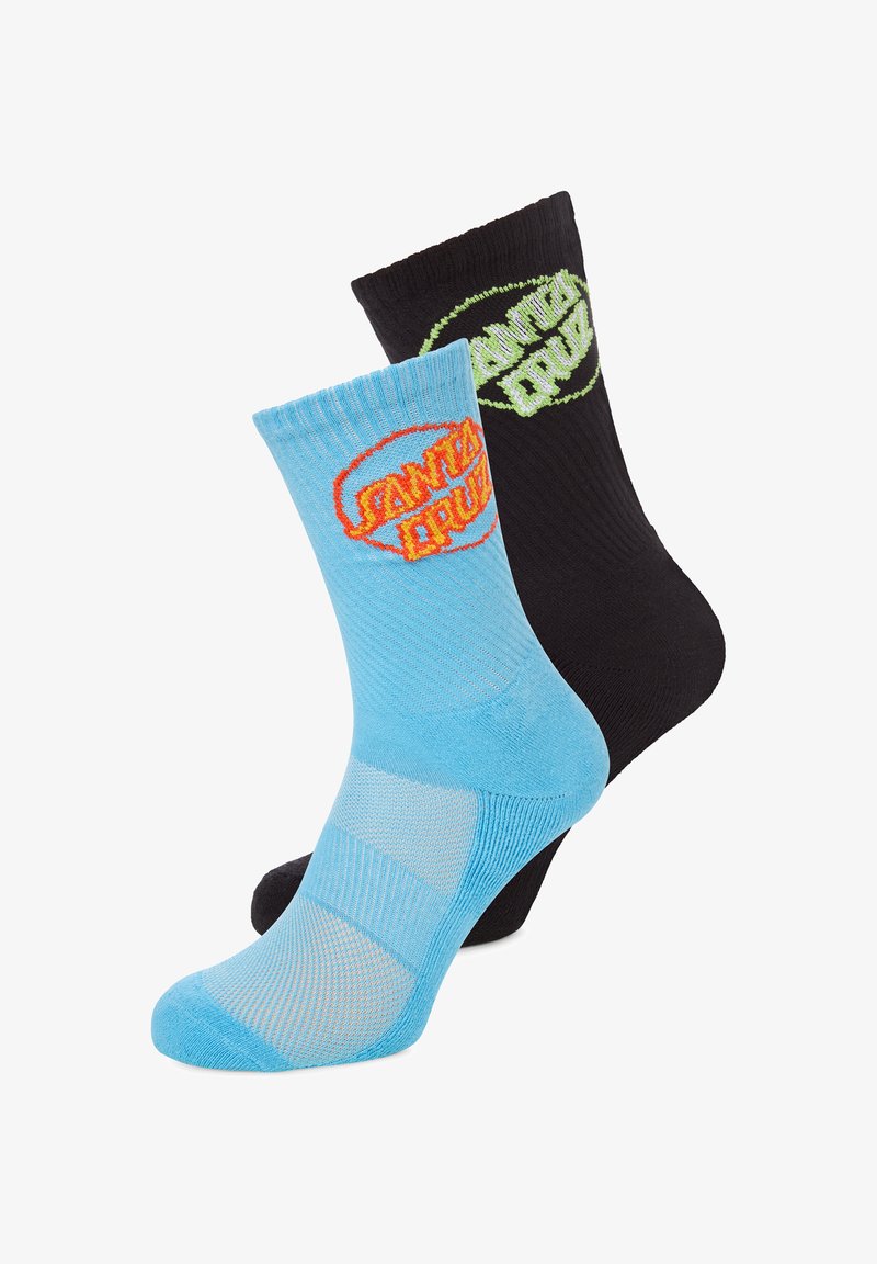 Zwei Paar Socken: eine blau mit rotem "Santa Cruz"-Logo, die andere schwarz mit grünem "Santa Cruz"-Logo. Rippstruktur und Knöchelhöhe.