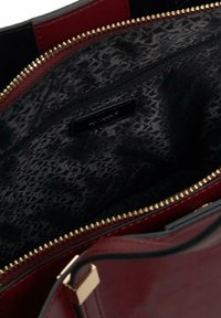 Dune London DORRY - Handtas - berry