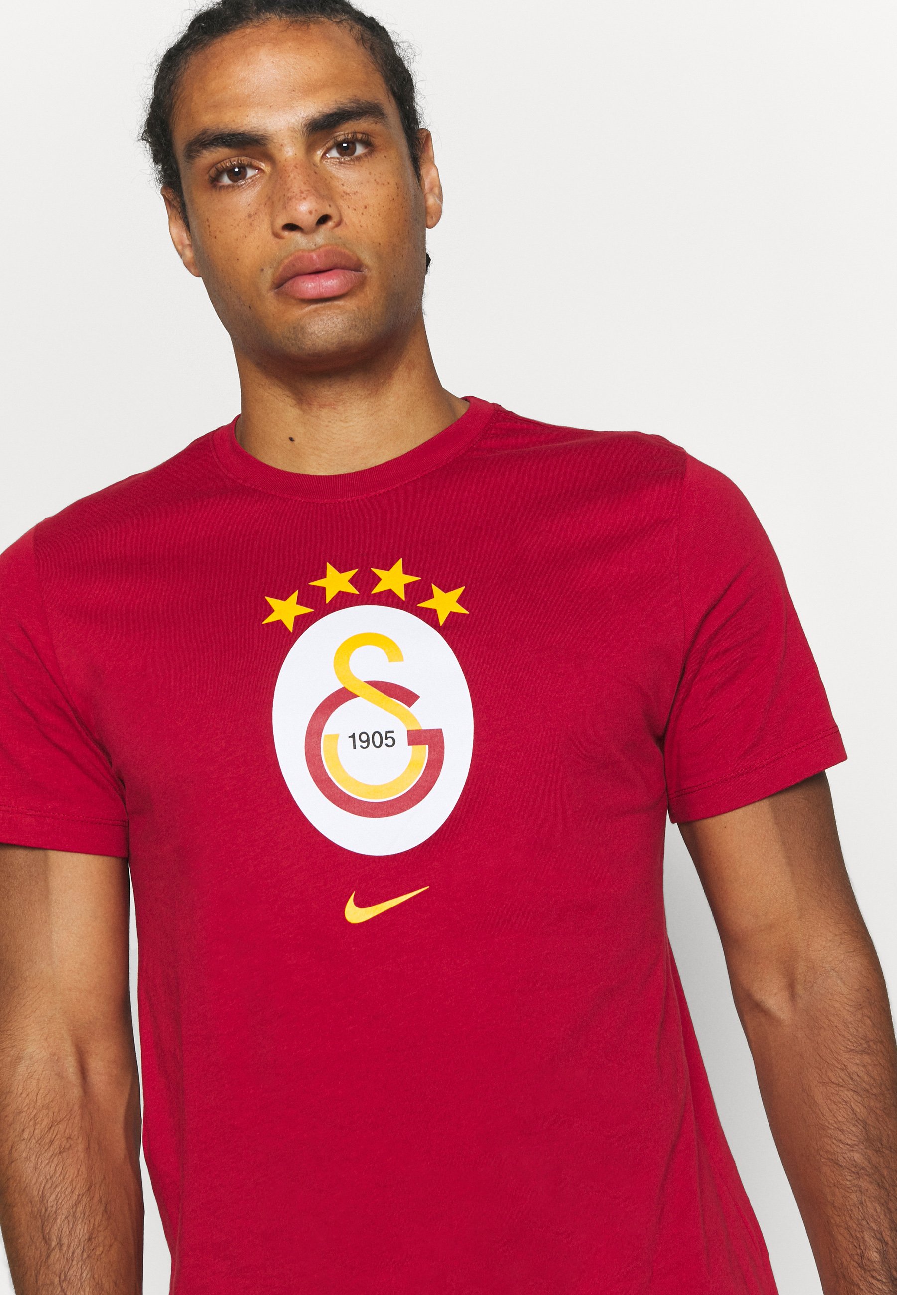 Men GALATASARAY ISTANBUL TEE EVERGREEN CREST - Club wear Men GALATASARAY ISTANBUL TEE EVERGREEN CREST - Club wear