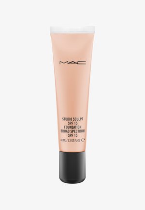 STUDIO SCULPT SPF15 FOUNDATION - Foundation - NW30