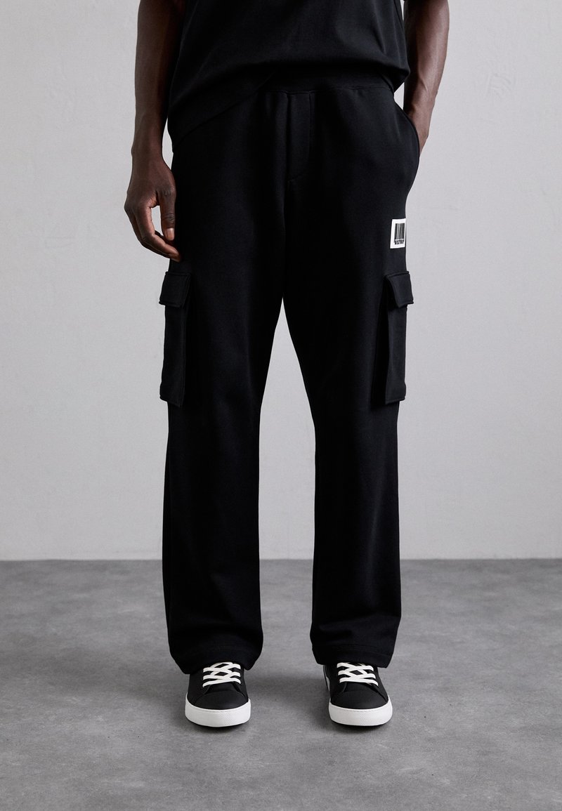MOSCHINO PANTALONE - Pantalon cargo - nero