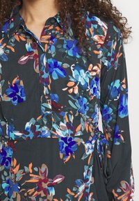 Vero Moda Petite Skjortklänning - black