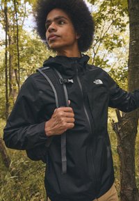 The North Face HIGHER RUN RAIN JACKET - Waterproof jacket - black
