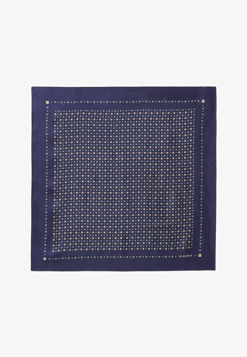 Foulard di seta blu navy con un motivo a griglia di piccoli quadrati in oro e blu, bordato da un bordo solido blu navy con un logo nell'angolo in basso a destra.