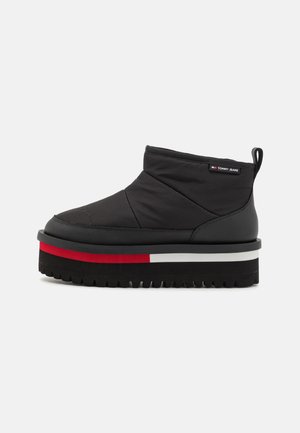 Tommy Jeans, Kotníková obuv - black