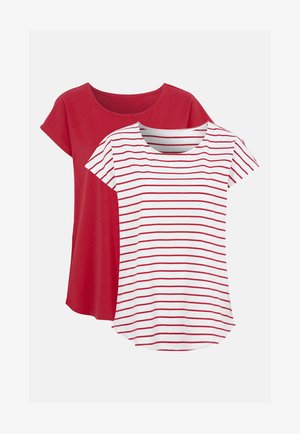 Twee dames t-shirts: de ene effen rood, de andere wit met rode horizontale strepen. Beide hebben korte mouwen en ronde halslijnen.