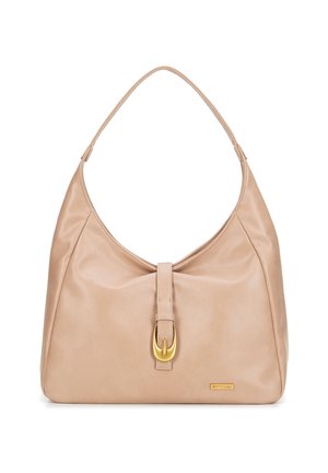 Bolso hobo de cuero beige con un asa plana, detalle de hebilla dorada centrada, textura suave y un ligero brillo en la superficie.
