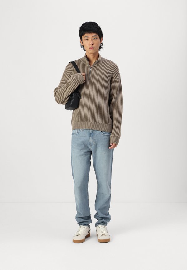 Oversized Quarter-Zip Sweater - Jumper - morel3