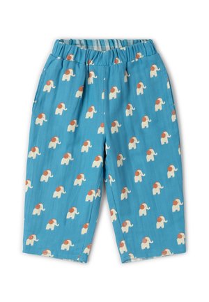 Blaue Kinderhose mit elastischem Bund, gemustert mit kleinen weißen Elefanten mit braunen Ohren, flach auf einem weißen Hintergrund liegend.