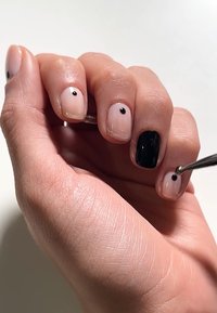 KIKO Milano POWER PRO NAIL LACQUER złoty
