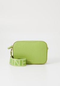 Unausgewählt, guacamole