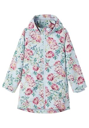 Lyseblå hættejakke med regnmønster af pink blomster og grønne blade, forreste lynlås og lange ærmer til børn.