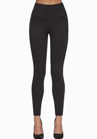 Czarne legginsy wykonane z elastycznego materiału, z wysokim stanem i dwiema zapinanymi na zamek kieszeniami z przodu. Gładka tekstura z detalami szwów.