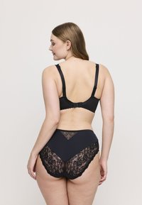 PrimaDonna SHIMLA FULL CUP - Kaarituelliset rintaliivit - black