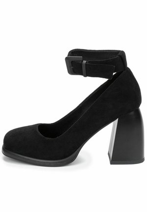 Betsy Zapatos altos - black