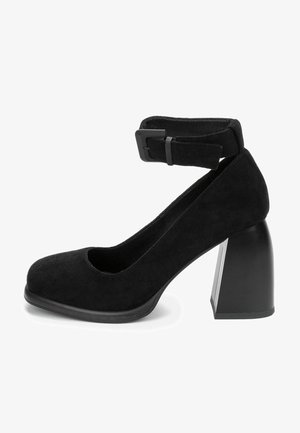 Betsy, Escarpins à talons hauts - black