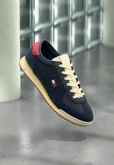 Tommy Jeans TJM RETRO RUNNER CLEATED MIX
