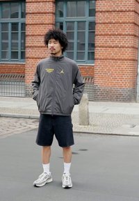 Nike Performance NBA LOS ANGELES LAKERS JORDAN JACKET - Træningsjakke - medium ash/purple smoke