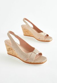 Next FOREVER COMFORT BOW REGULAR WIDE FIT - Sandály na platformě - shimmer