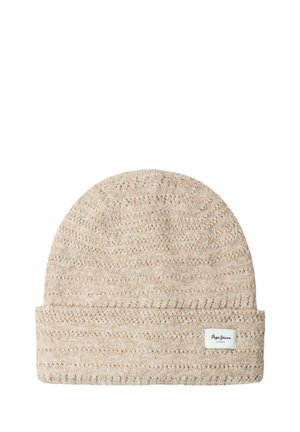 Cappello beanie beige lavorato a maglia con risvolto e una piccola etichetta bianca sul davanti con la scritta "Pepe Jeans London".