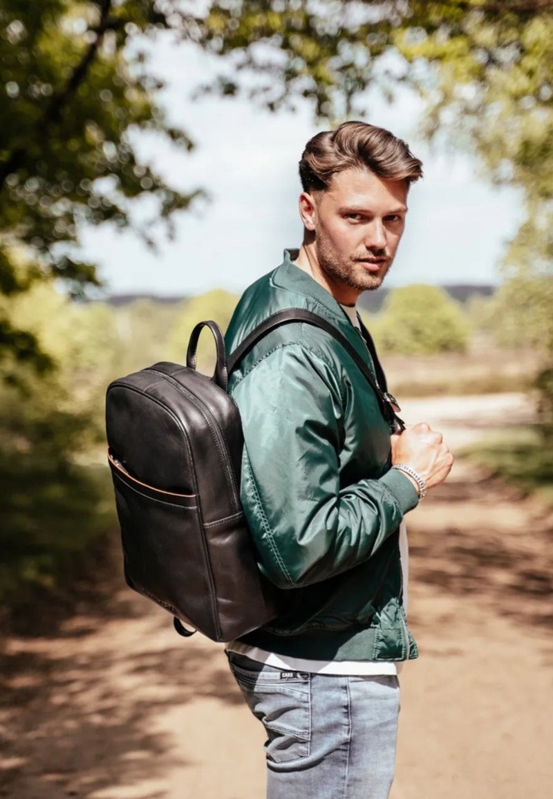 Micmacbags Rucksack schwarz/black Zalando.de