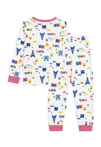 Witte katoenen pyjama set met kleurrijke prints van gebouwen, auto's en bomen. Roodgestreepte manchetten; lange mouwen en broekspijpen. Licht, zacht textiel.