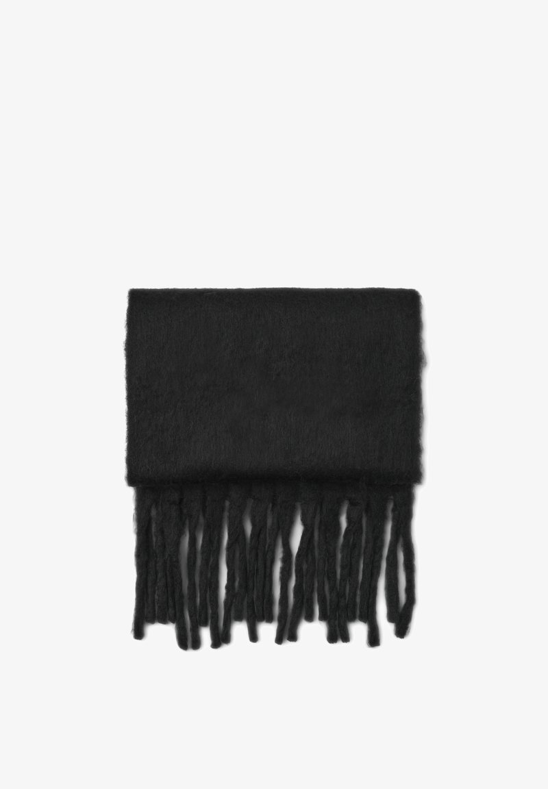 Czarny wełniany szalik o miękkiej teksturze i frędzlach. Prostokątny kształt, z jednolitą powierzchnią bez wzorów ani akcentów.