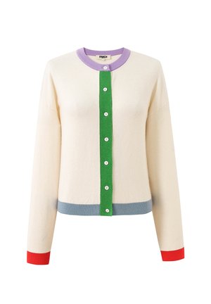 Cardigan crème avec col violet, patte de boutonnage verte, ourlet gris et poignets rouges, orné de boutons blancs sur le devant.