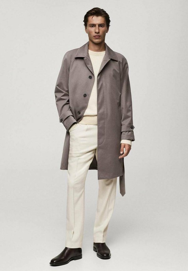 LEANDRO - Trenchcoat4