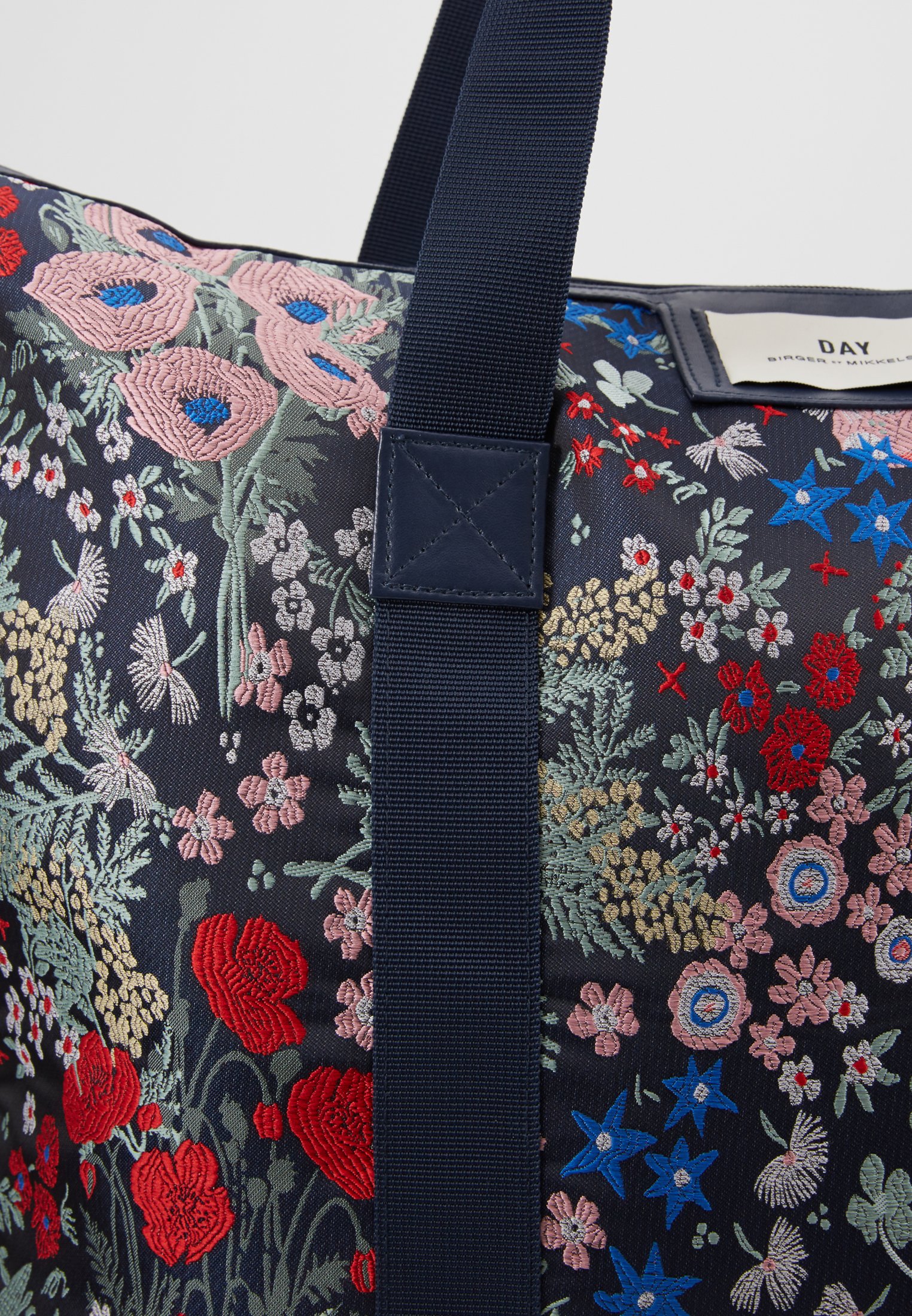 DAY Birger et Mikkelsen GWENETH BLOOMY Shoppingveske DAY Birger et Mikkelsen GWENETH BLOOMY Shoppingveske