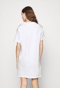 Thumbnail Image 3
