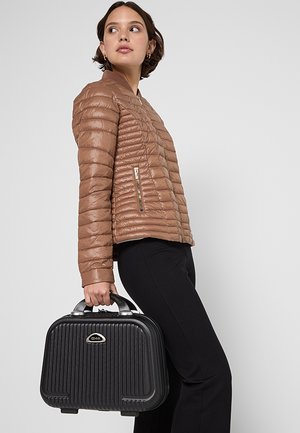 OCHNIK UNISEX czarny