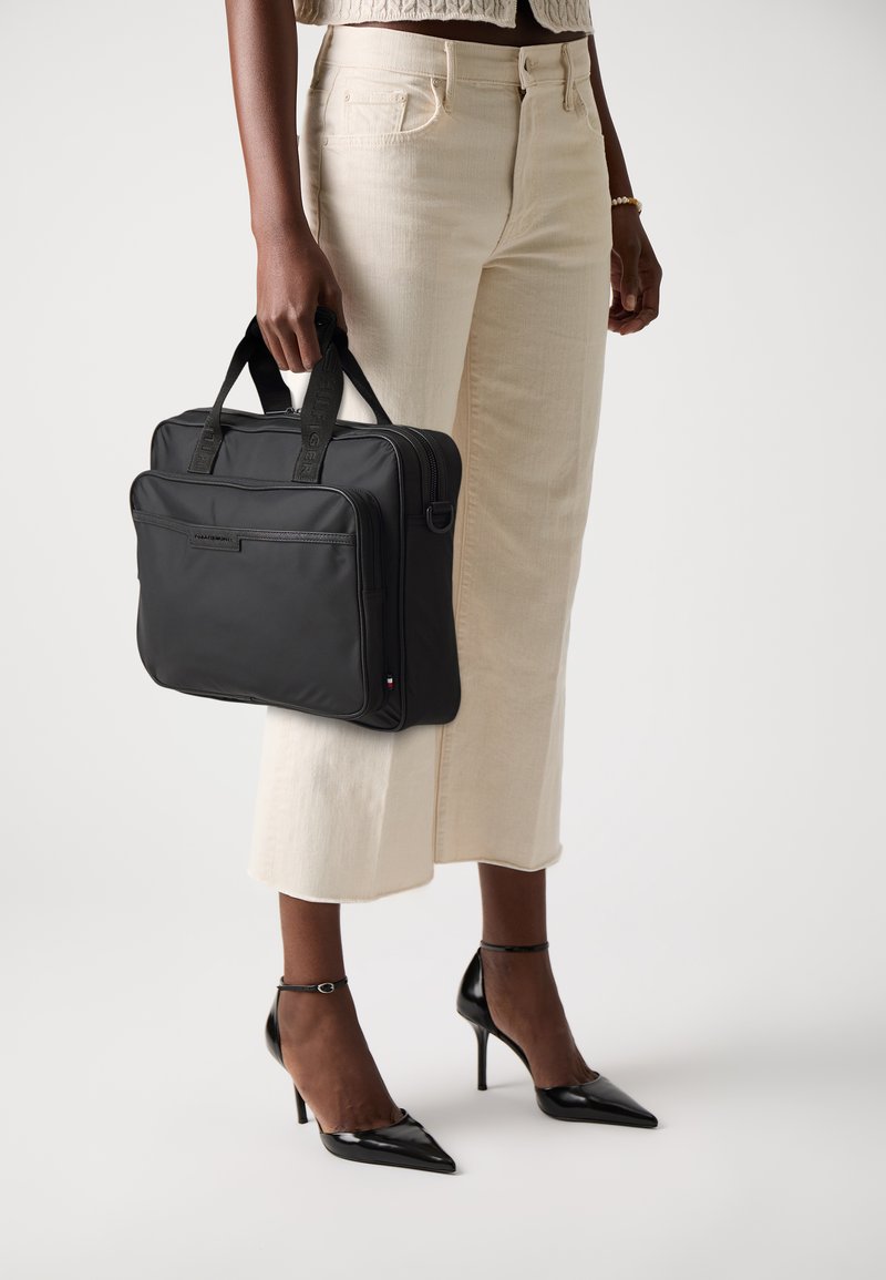 Tommy Hilfiger REPREVE COMPUTER BAG UNISEX - Laptop bag - black