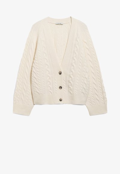 Kreminė megzta kardiganas su V formos iškirpte, pynimo raštu, ilgomis rankovėmis ir penkių mygtukų uždariais priekyje. Minkšta, tekstūruota medžiaga.