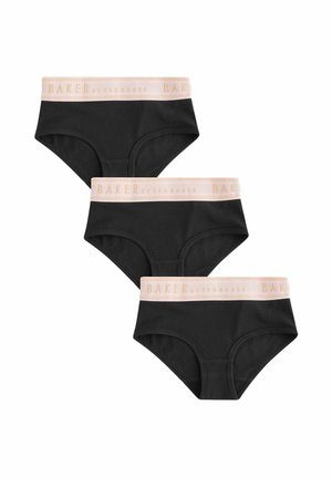 Tri par crnih pamučnih slip gaća s mekim svijetloružičastim pojasom s natpisom "BAKER by TED BAKER" u zlatnoj boji. Klasičan dizajn i forma.