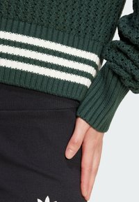 adidas Originals CARDIGAN - Casaco de malha - mineral green