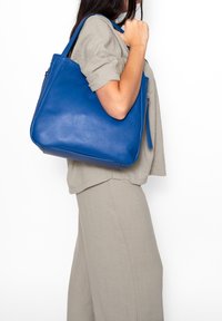 Roberta Rossi Handtas - bluette