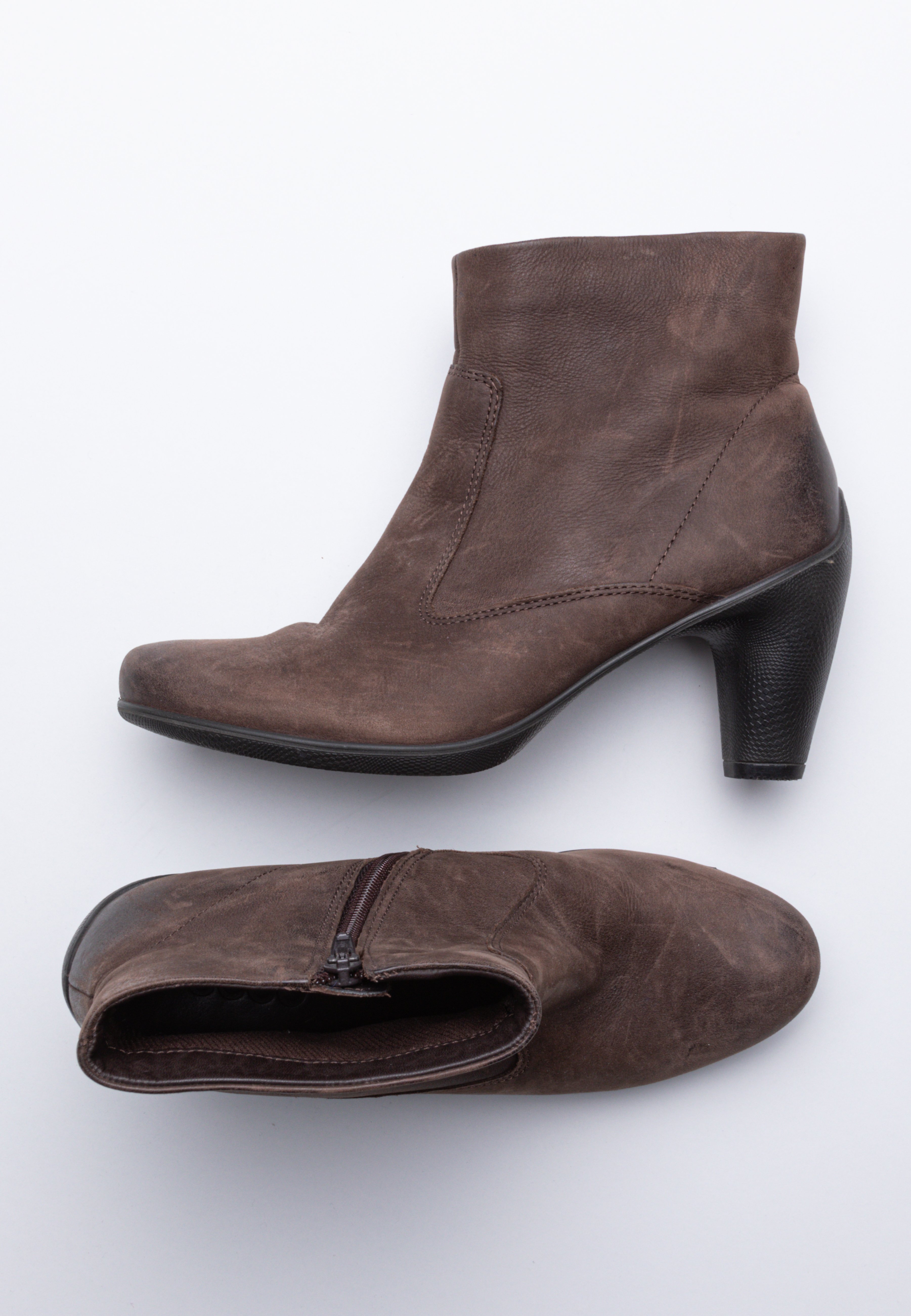 ecco enkellaarsjes met hak